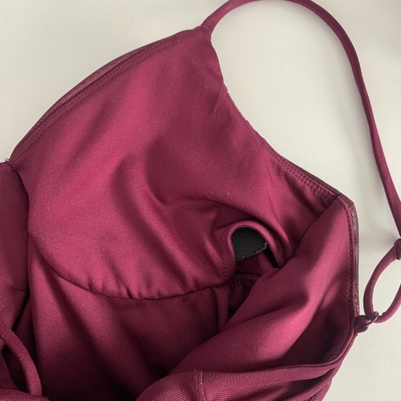 Express Body Contour Marron V Neck Ruched Bodysuit Size Extra Small - Picture 10 of 15